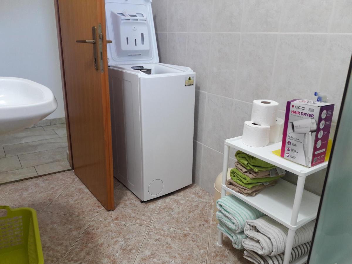 Apartmani Predovan Vrsi Bilik gambar